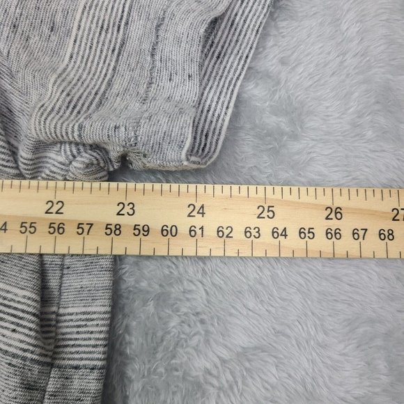 Rock & Republic Polo‎ Shirt Mens Size X-Large Gray Striped Short Sleeve Collared - Picture 6 of 9